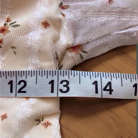 RSQ Floral Blouse XS Mustard – Cottagecore Juniors XS NWT Tilly’s - Picture 8 of 9